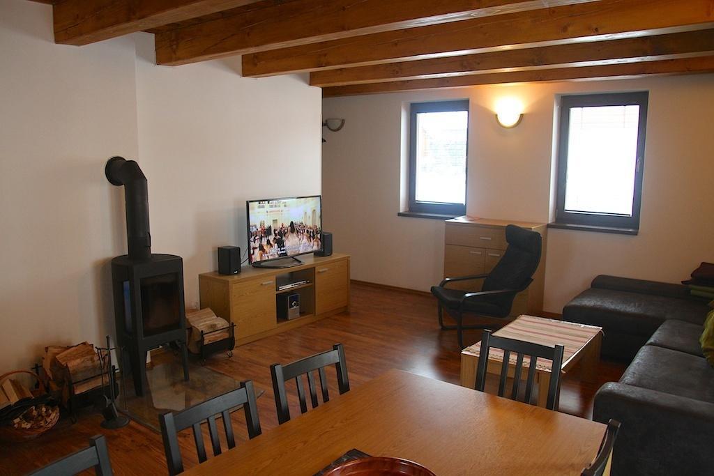 Villa Jasna Lipótszentmiklós Szoba fotó